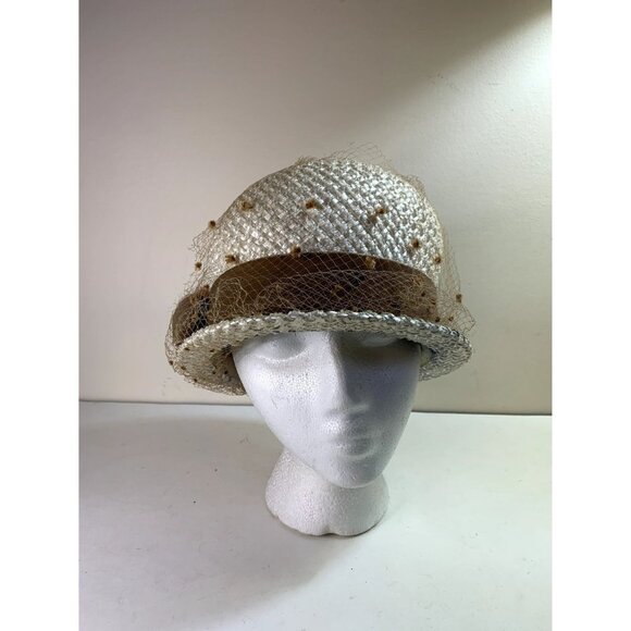 Vintage Women's Straw Hat with Net and Velvet Hat Band 1940s - Picture 2 of 9
